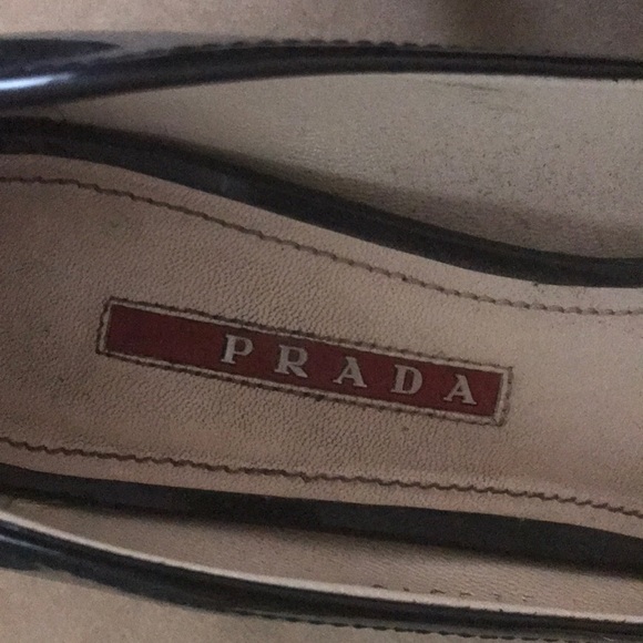 Prada kitten heels - Picture 2 of 7